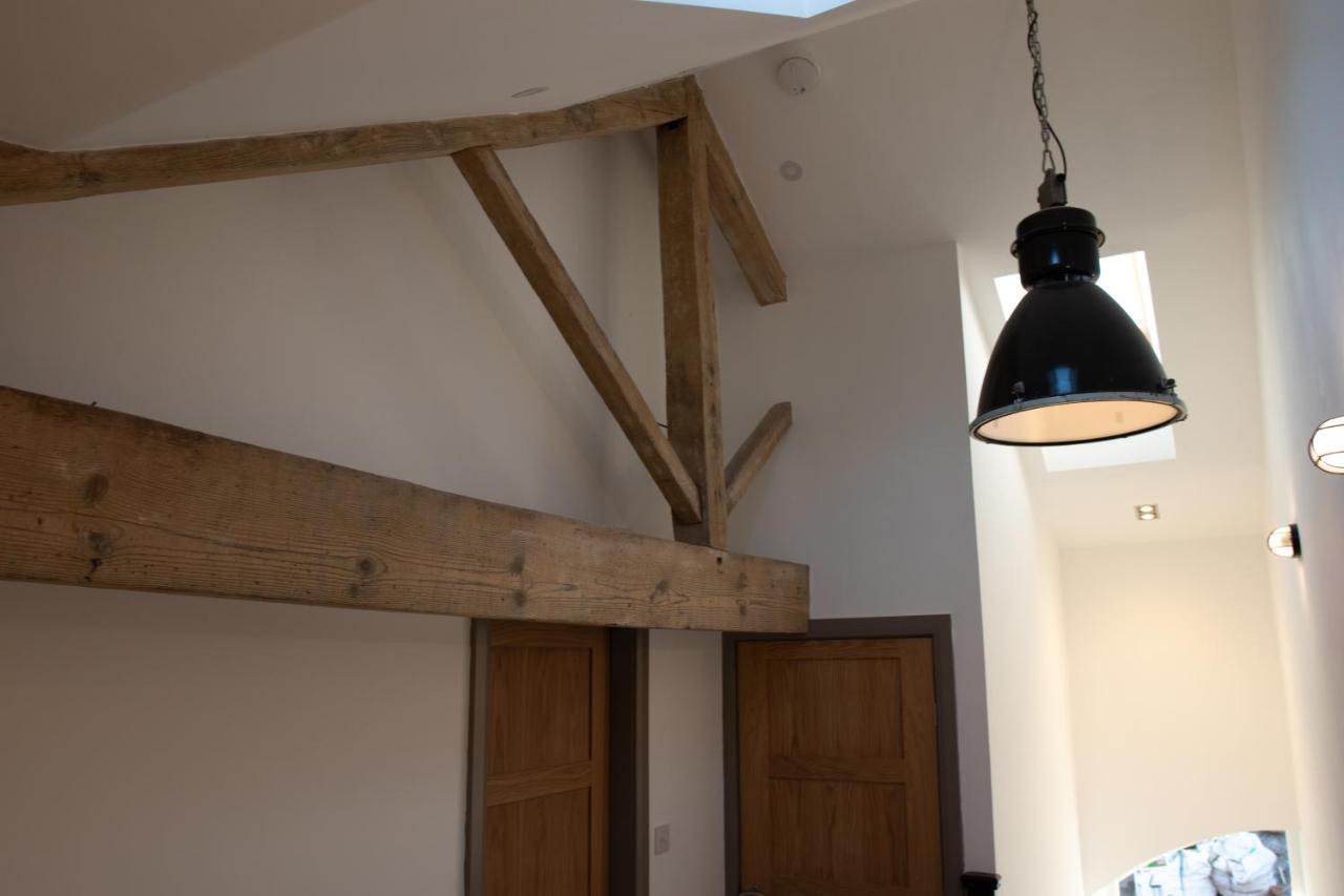 Unique Barn Conversion In Saddleworth Oldham Exterior foto
