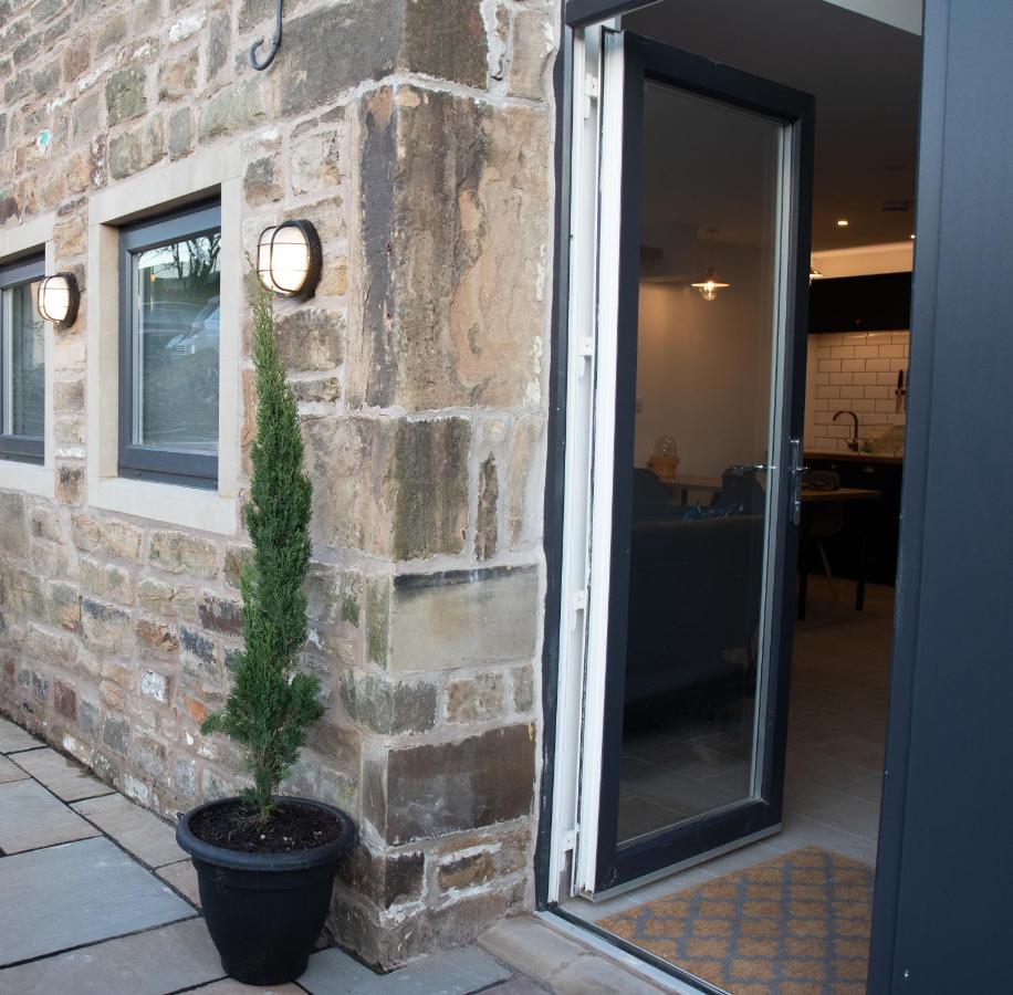Unique Barn Conversion In Saddleworth Oldham Exterior foto